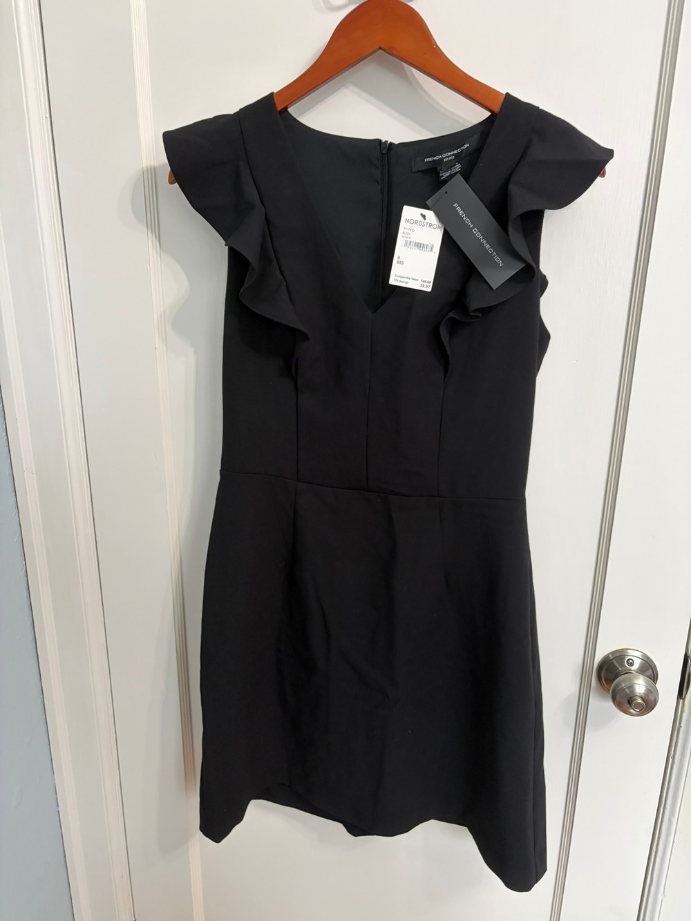 NWT French Connection Whisper Ruffle V-Neck Mini Dress Black Size 8